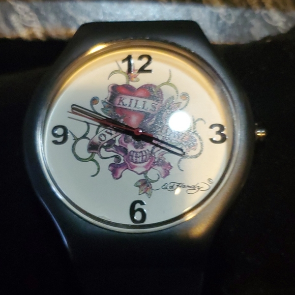 Ed hardy  HOST PICK MARCH watch very rare never used boxed gorgeous - Picture 2 of 7